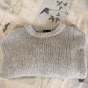 DIVIDED grey sweater